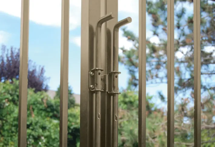 Barrette Gate Hardware