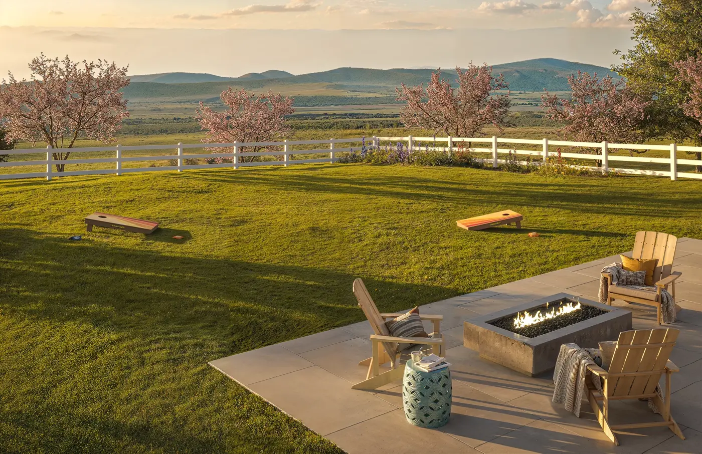 Catalyst Vinyl Ranch Rail photo