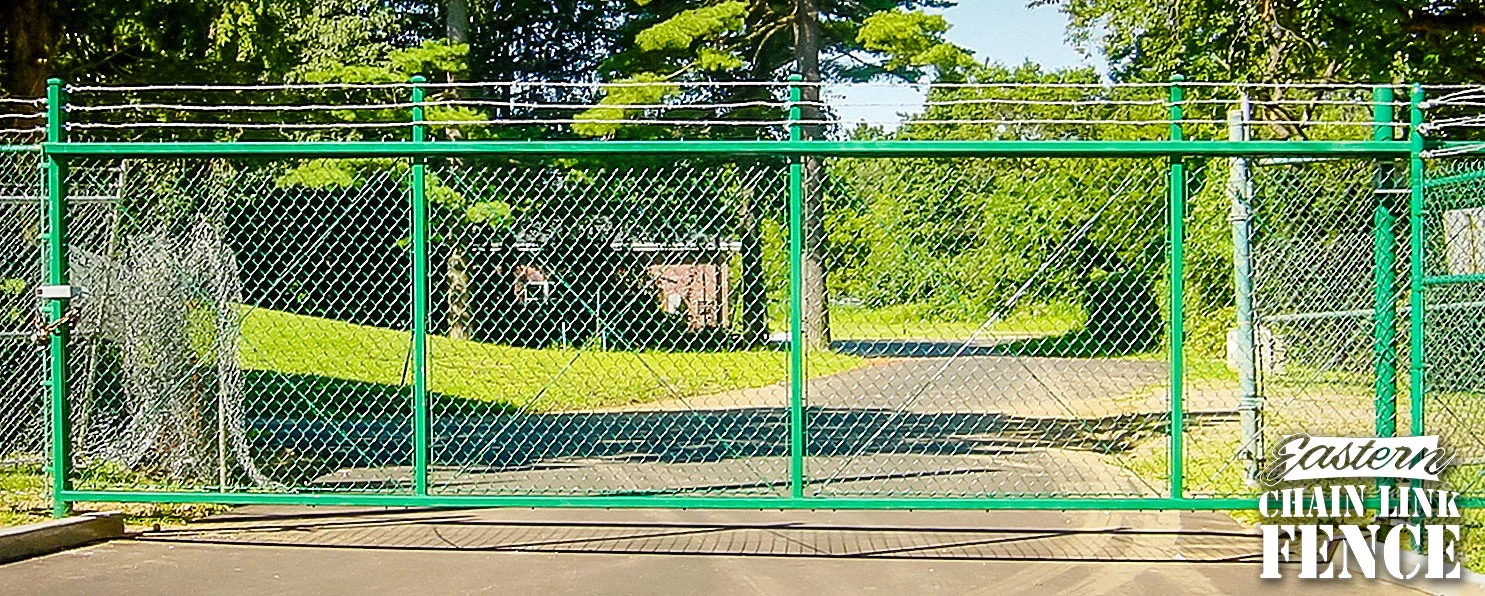 Green internal slide gate