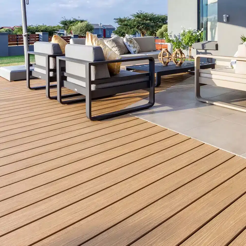 REINFORCED, CAPPED BAMBOO-PVC COMPOSITE CAPPED BAMBOO FOAMED-PVC COMPOSITE Apex-himalayan-cedar-6-1.jpg