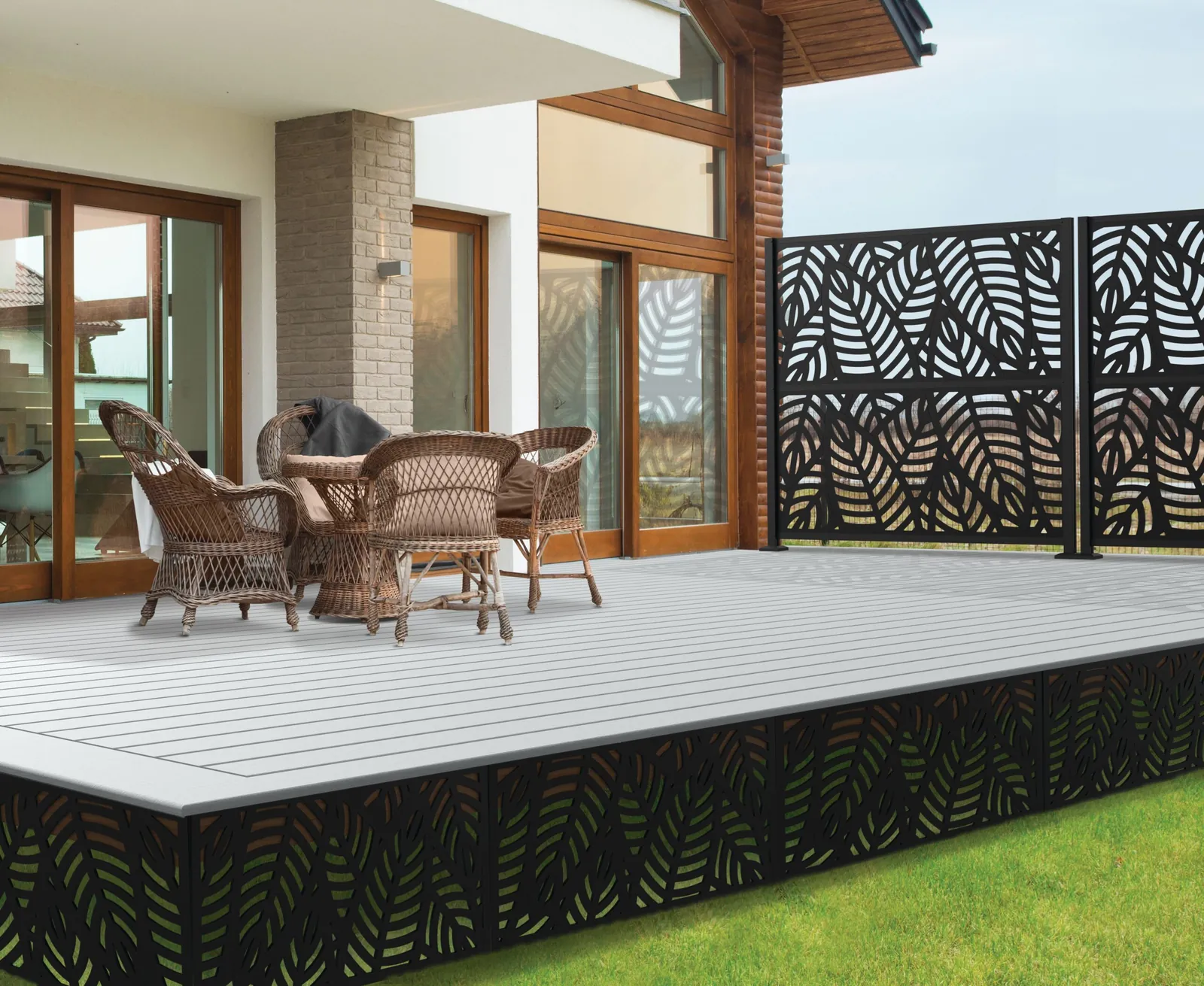 Decorative screen and skirting on a low deck