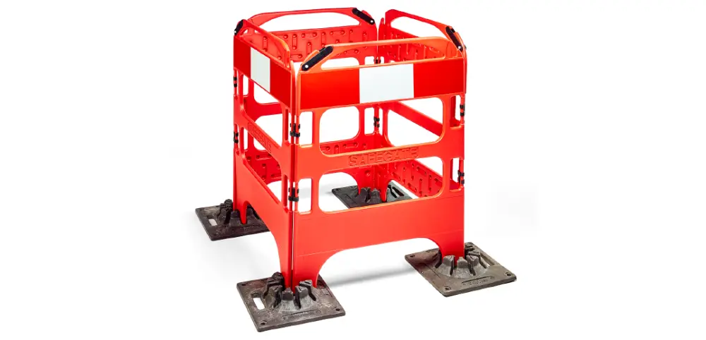 Oxford SafeGate manhole guard barrier, view 4