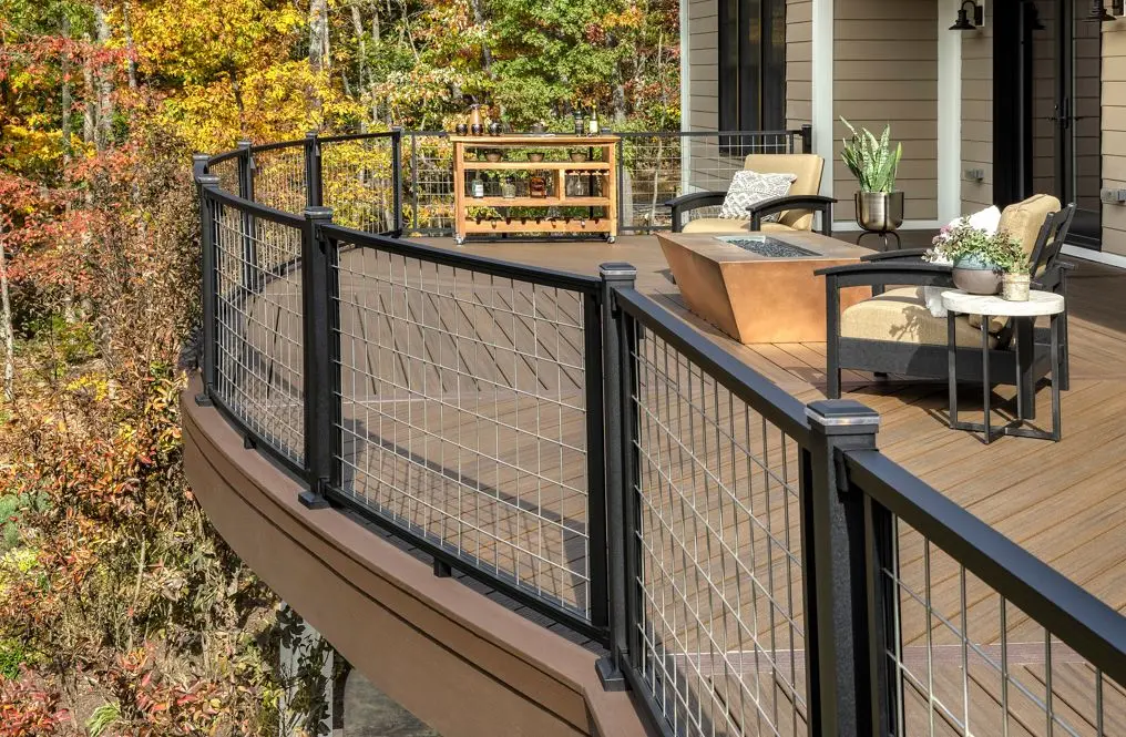 Trex trn taylor 006 sr sig mesh railing bk curve furniture firepit drink cart 1 Article Image Main