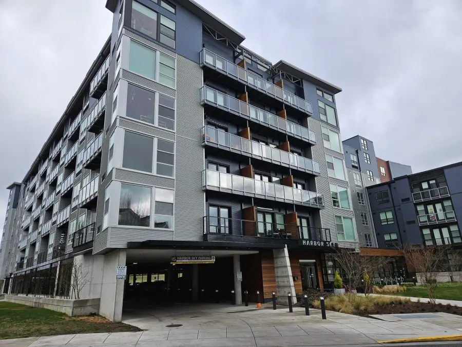 Architectural Glass Railing Systems